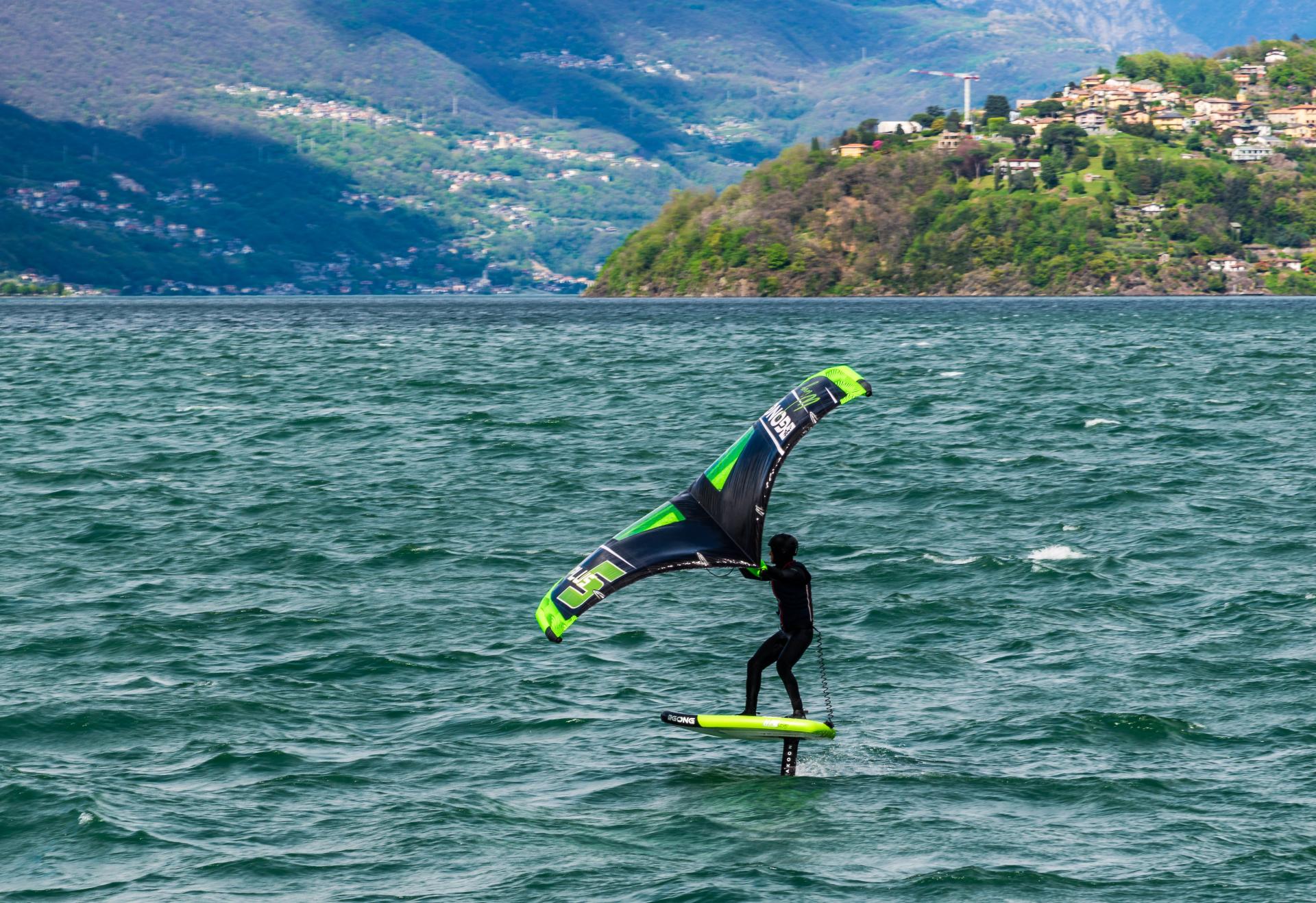 Wing-Foiling