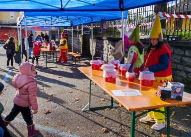 Vivi il Natale in centro con tutta la famiglia - Colico